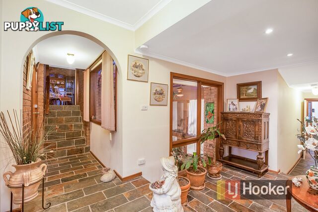 86 John Fawkner Drive ENDEAVOUR HILLS VIC 3802