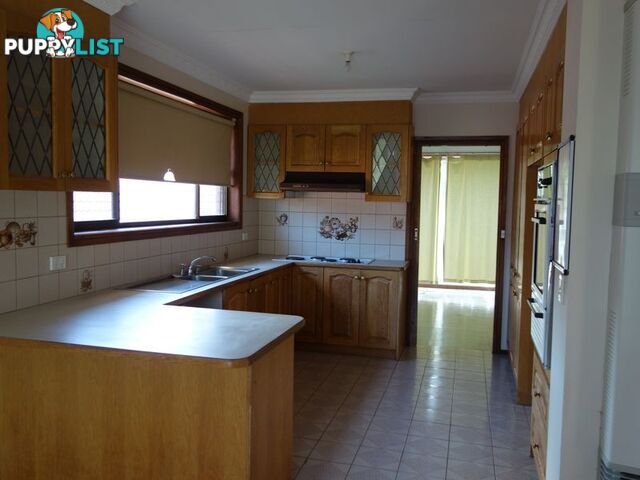 8 Bramley Court HALLAM VIC 3803