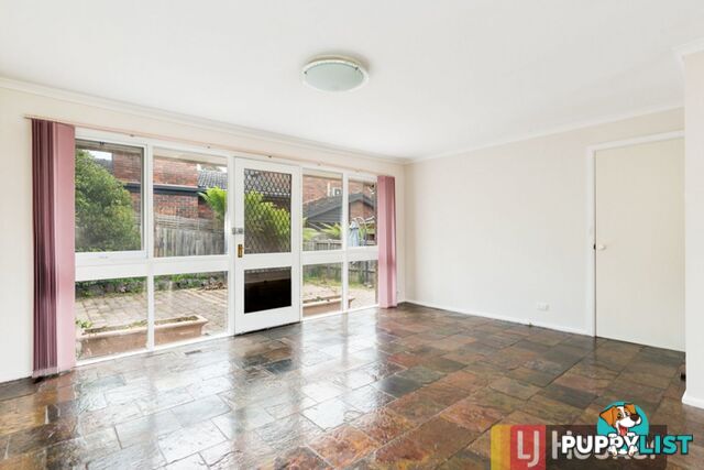 24 RedLeaf Way WHEELERS HILL VIC 3150