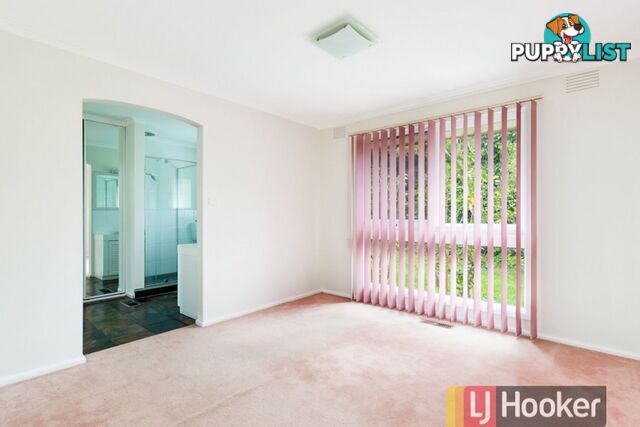 24 RedLeaf Way WHEELERS HILL VIC 3150