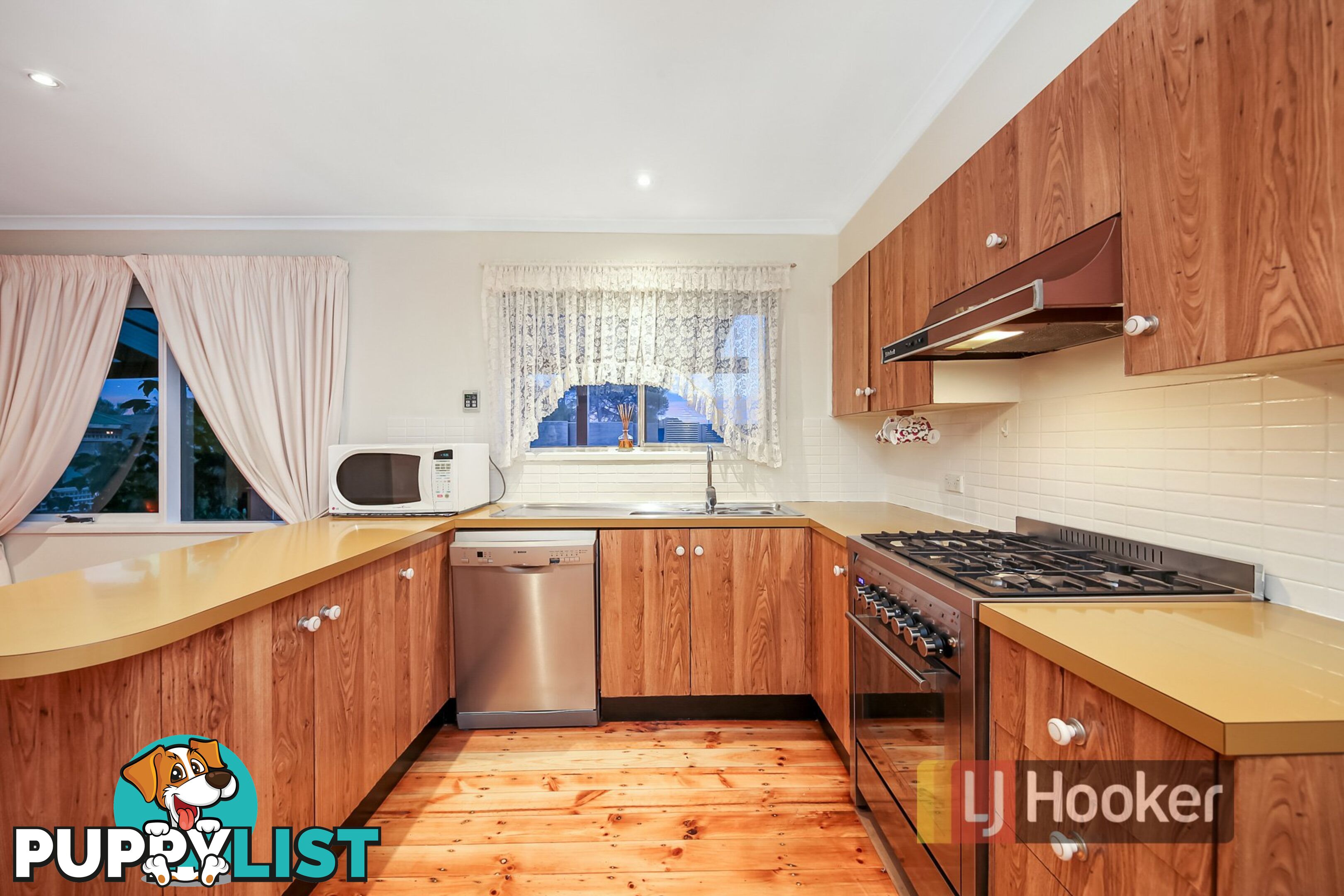 4 Gracilis Court ENDEAVOUR HILLS VIC 3802