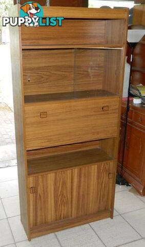 Retro Wooden Kitchen Hutch / Liquor Cupboard