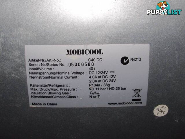 MOBICOOL 40LT 12V CAR FRIDGE !!!