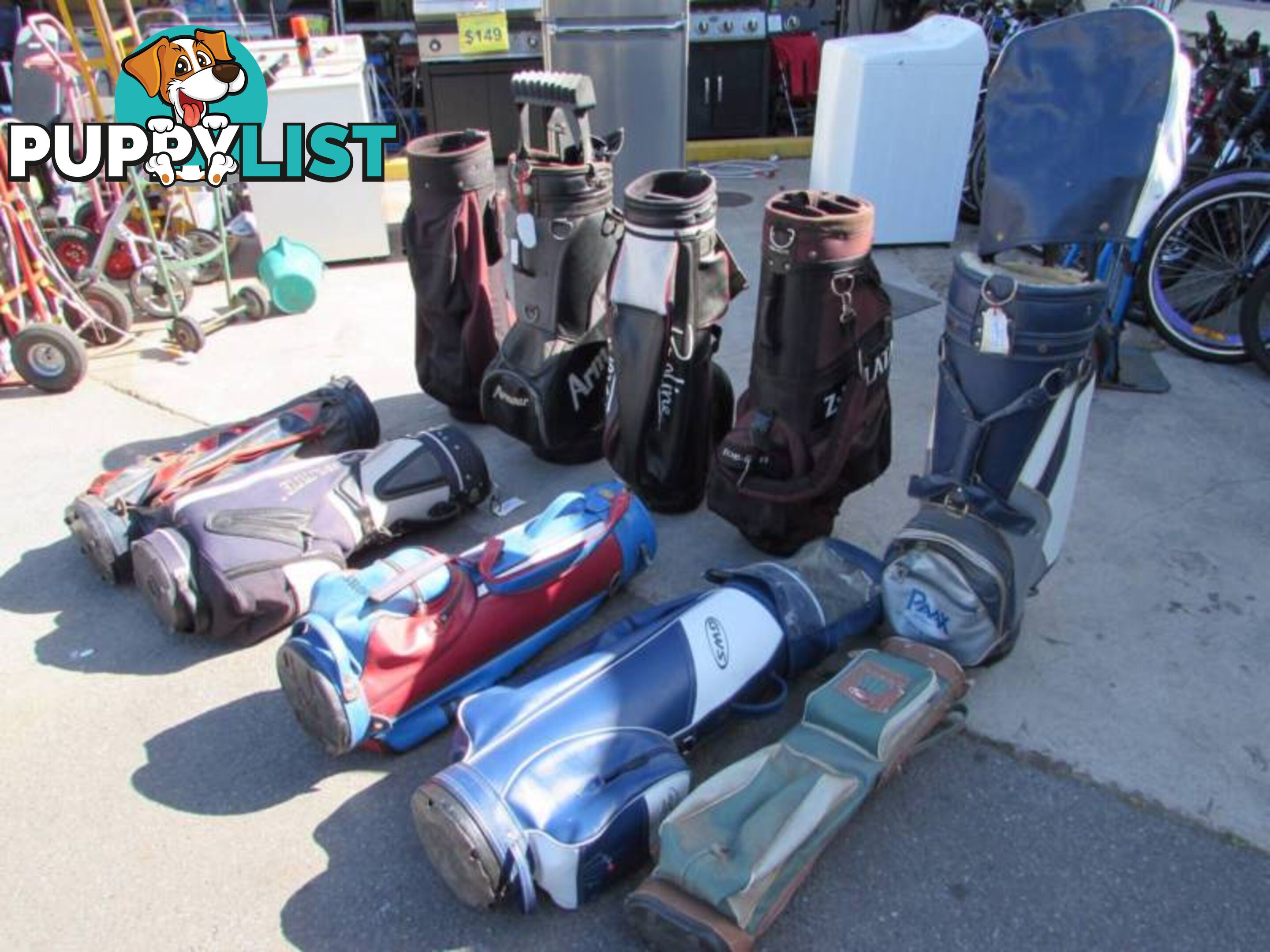 Assortment of golf bags !!! BARGIN !!! $5 Each !!!