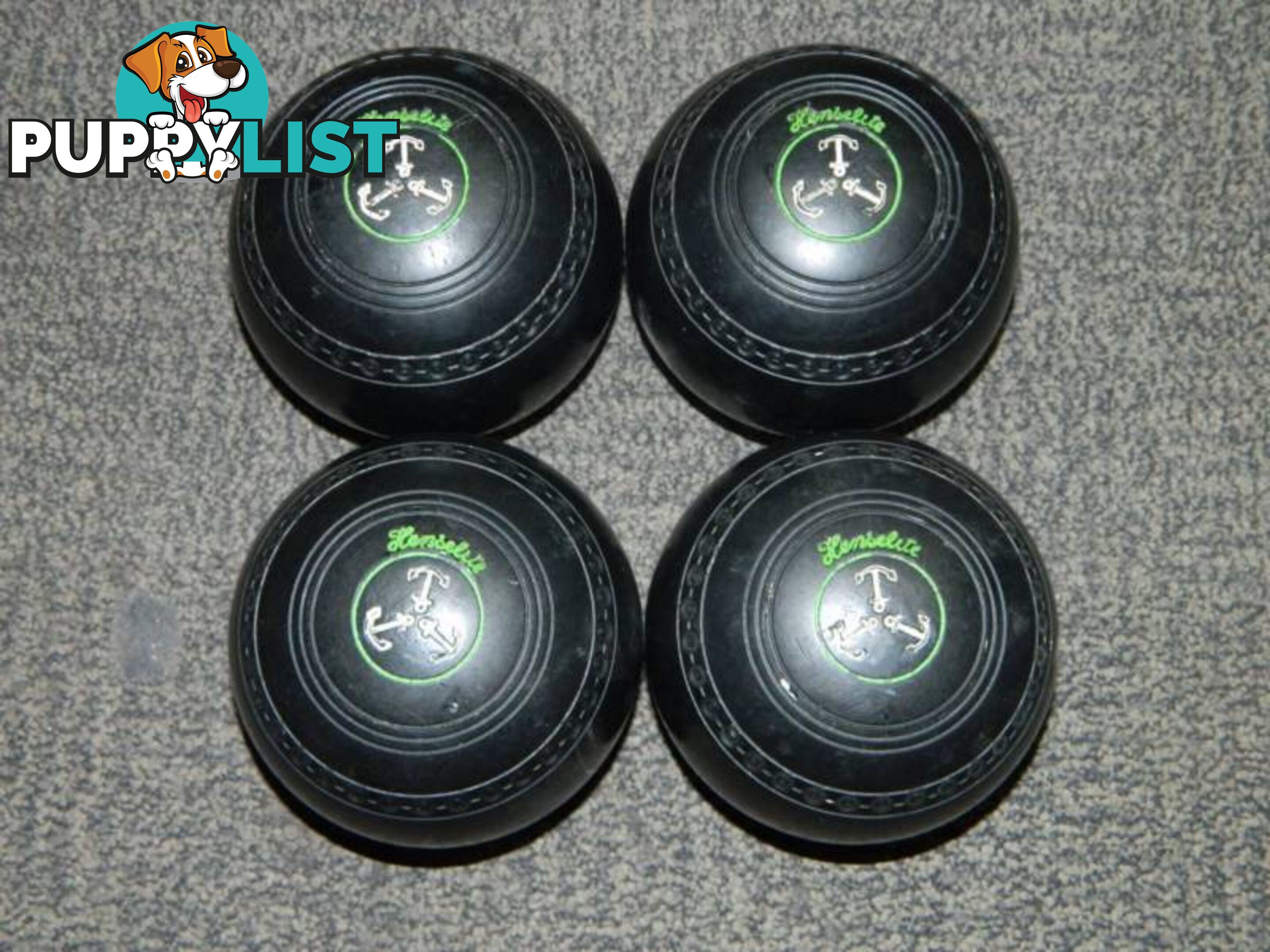 Set of 4 Henselite Master Deluxe Size 4 Lawn Bowls