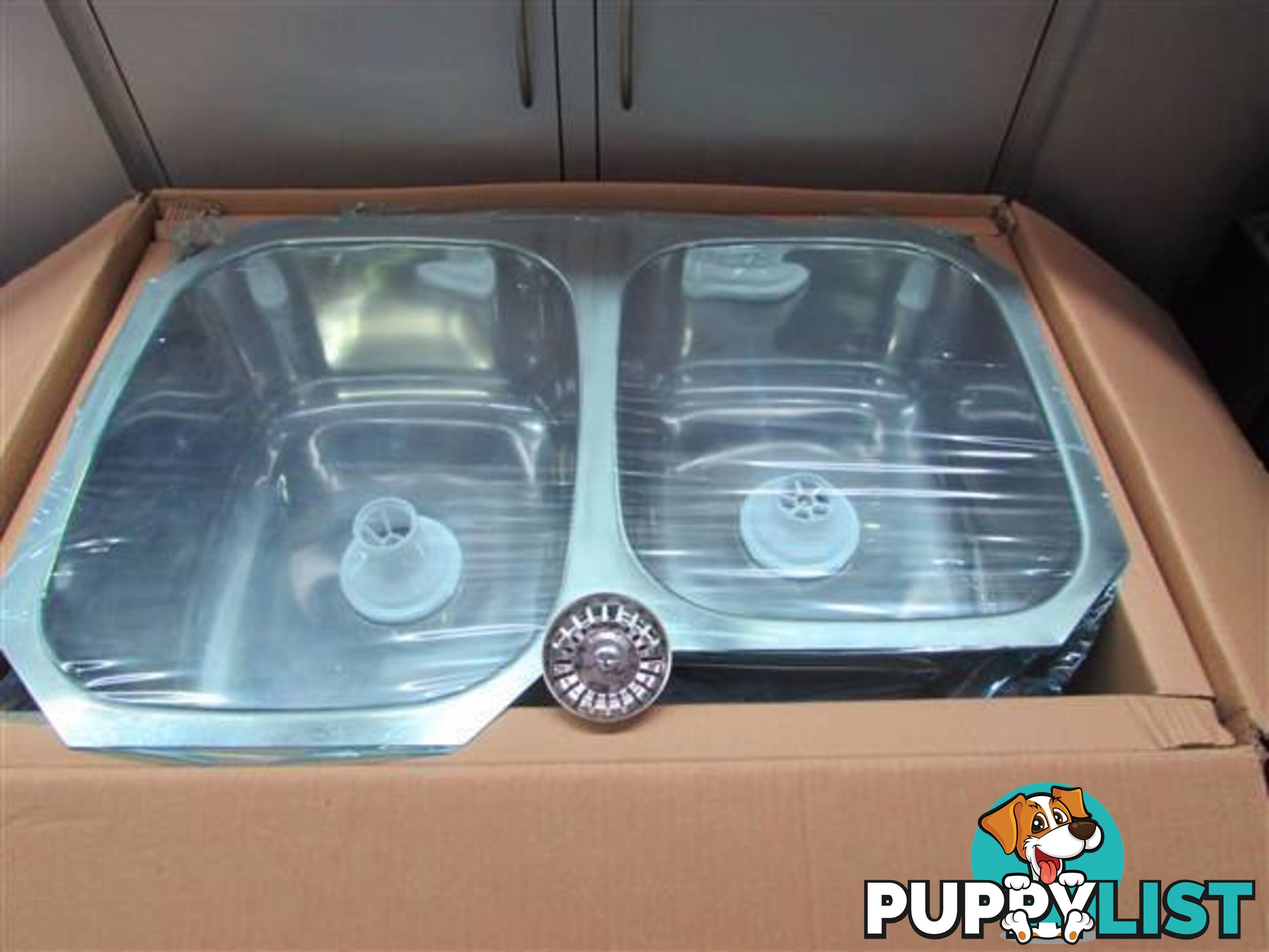 Brand New In Box Undermount Stainless Steel Double Bowl Sink !!!