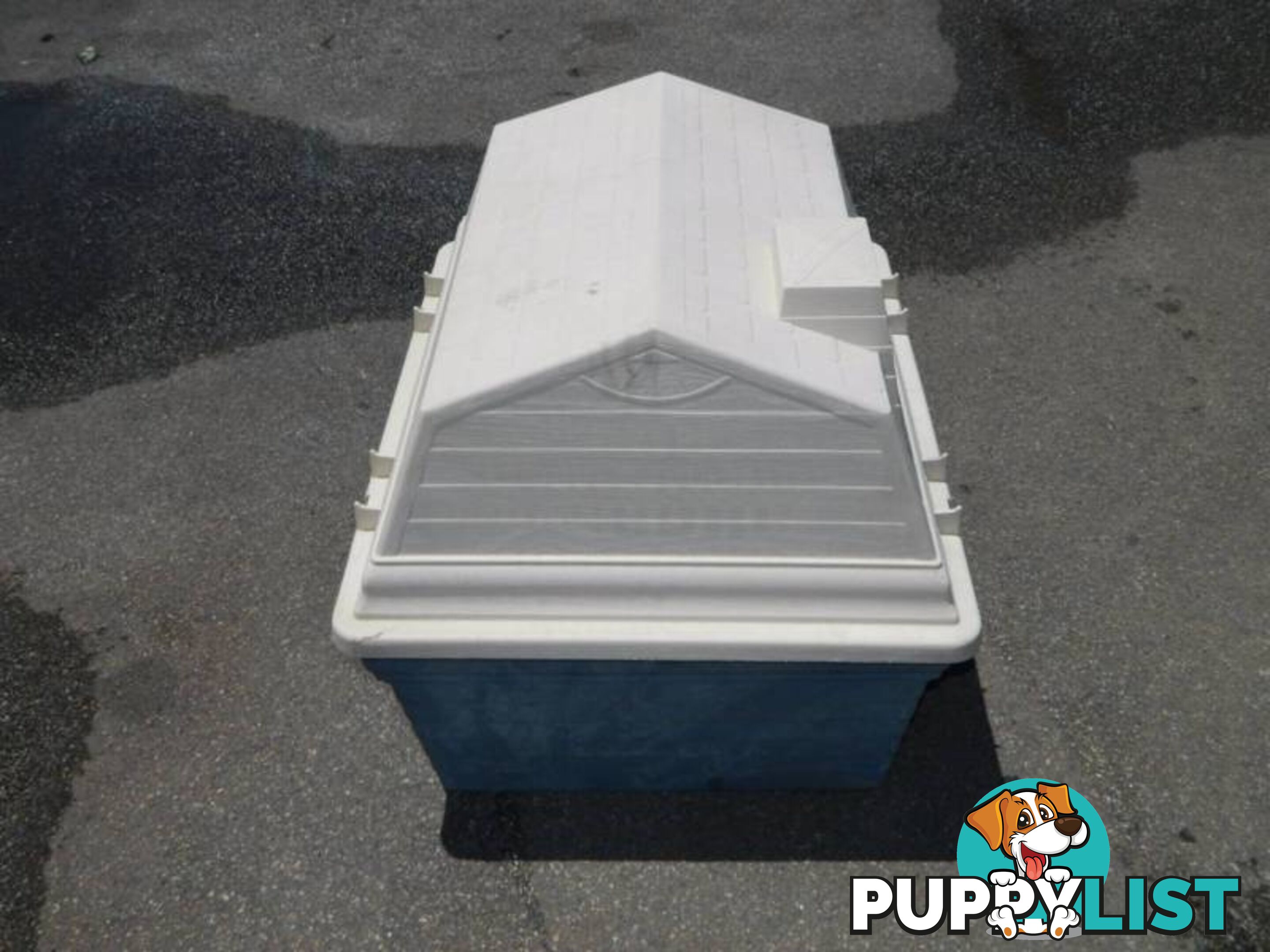 Sturdy Plastic Dog Kennel