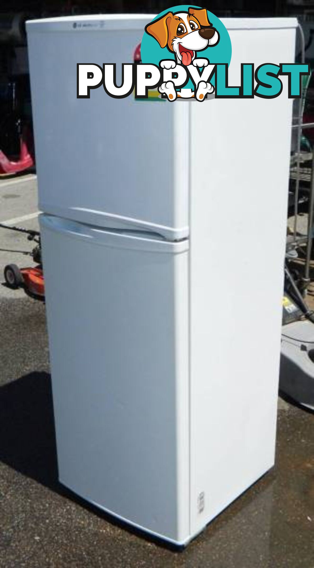 Modern LG 234L Fridge Freezer, GN-234SQA