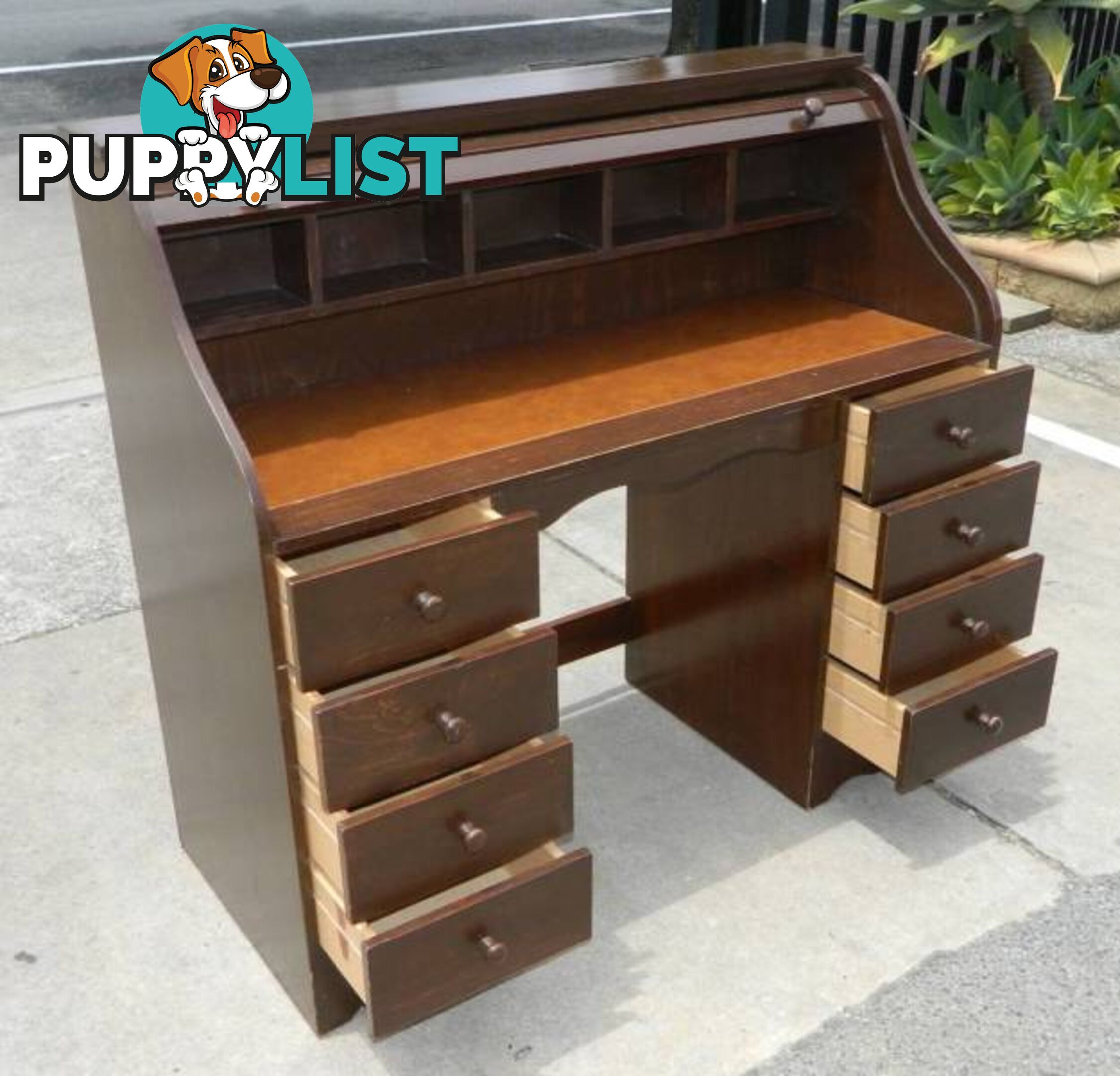 Retro Wooden Roll Top Desk !!!