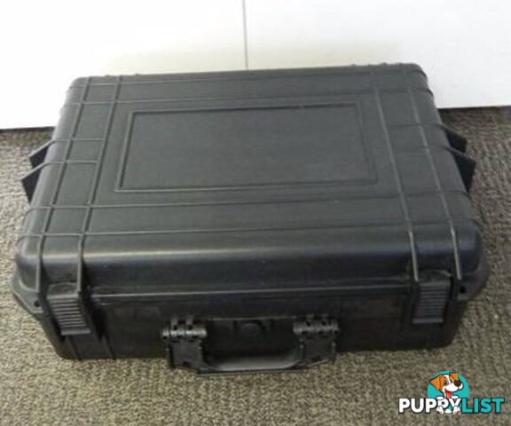 Sturdy Travel Hardcase with inner padding foam !!!