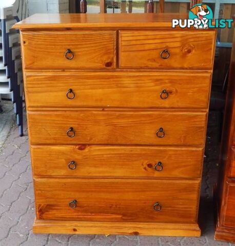 WOODEN CHEST OF DRAWERS 4 LARGE 2 SMALL DRAWERS SOLID TIMBER FAB!