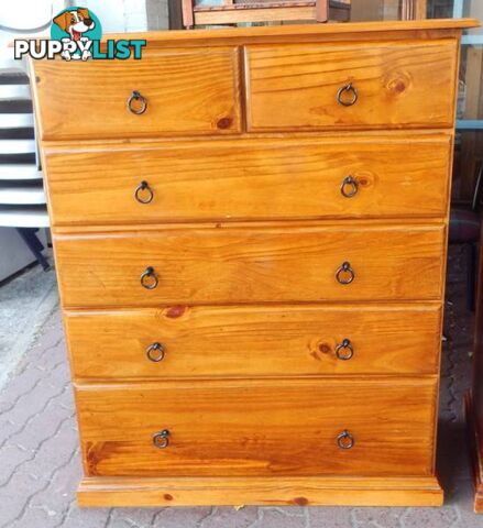 WOODEN CHEST OF DRAWERS 4 LARGE 2 SMALL DRAWERS SOLID TIMBER FAB!