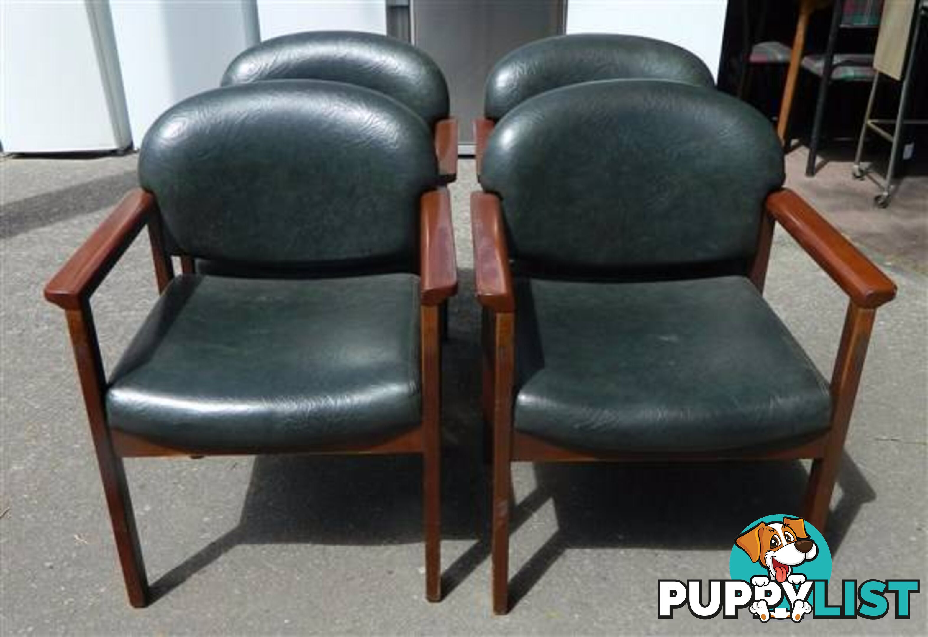 Comfy Set of 4 Green Cushioned Wooden Dining Chairs !!!