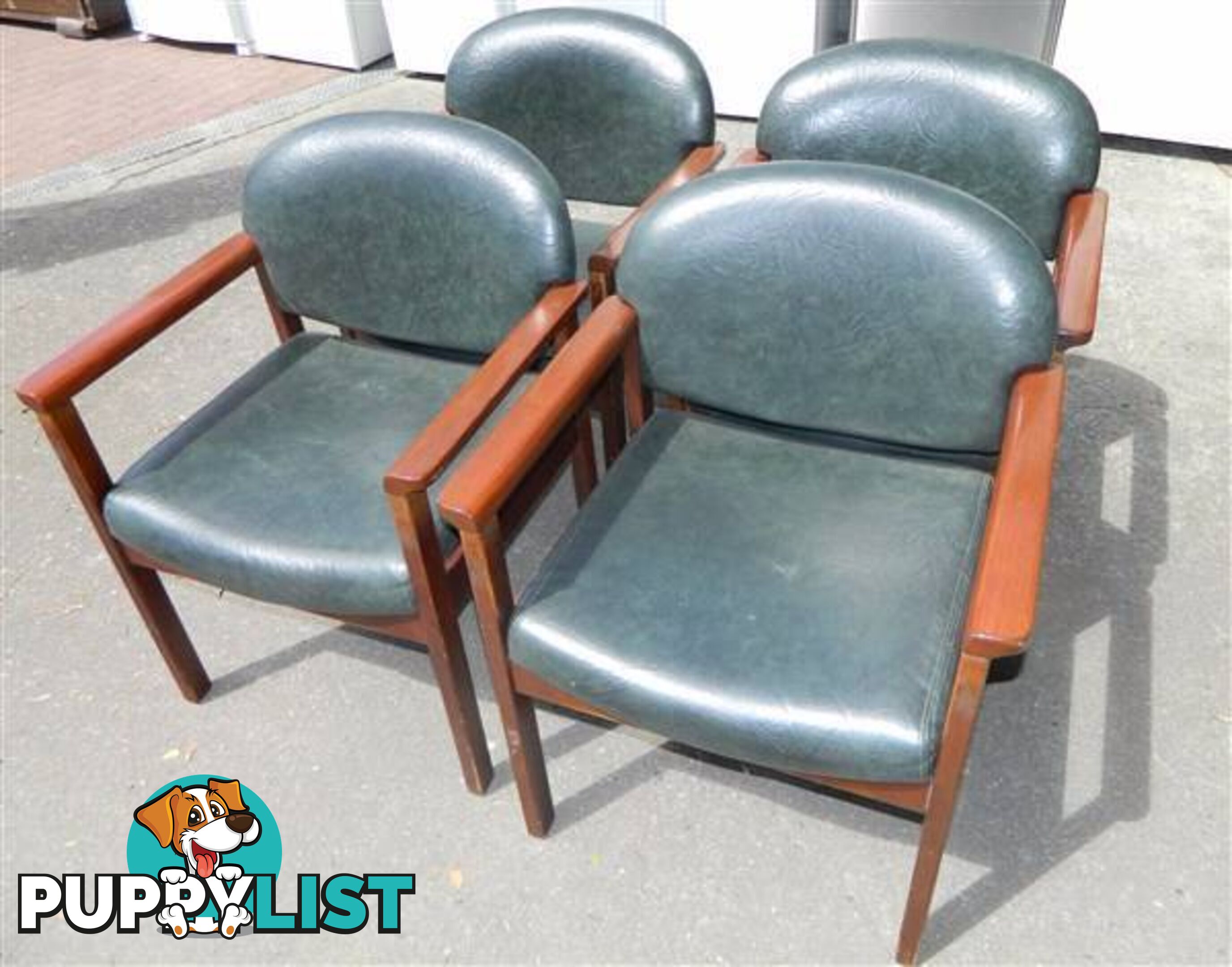 Comfy Set of 4 Green Cushioned Wooden Dining Chairs !!!