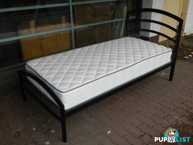 Black Metal Bed Frame With Mattress