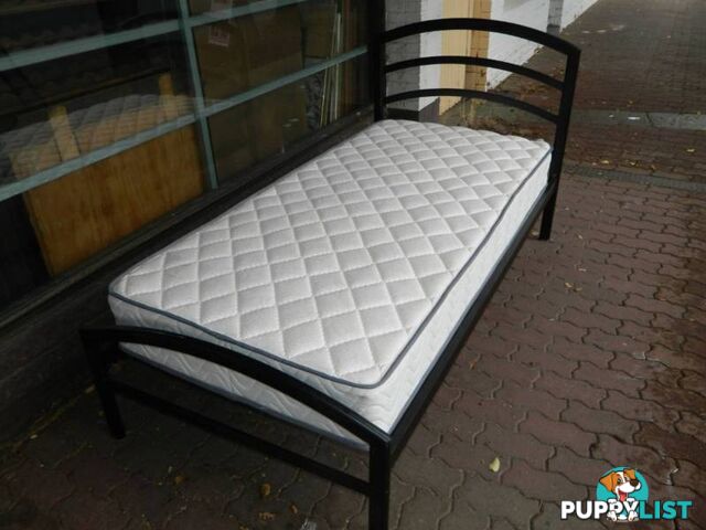 Black Metal Bed Frame With Mattress