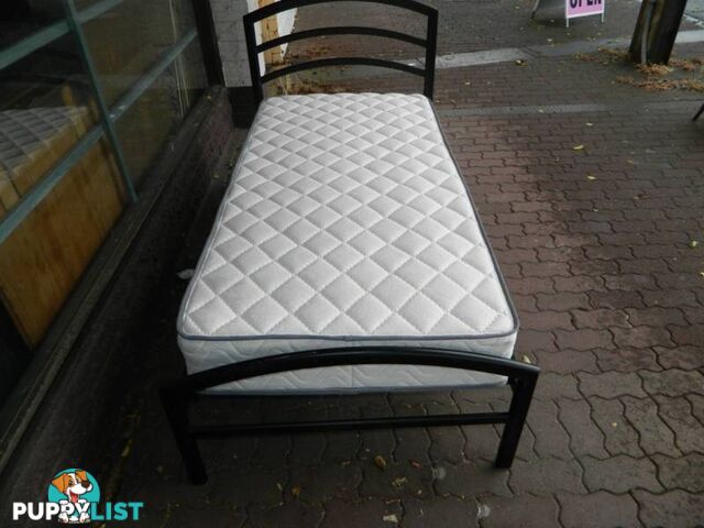 Black Metal Bed Frame With Mattress