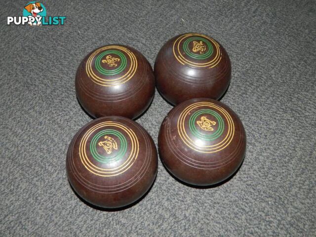 Set of 4 Henselite Championship Super Grip Lawn Bowls