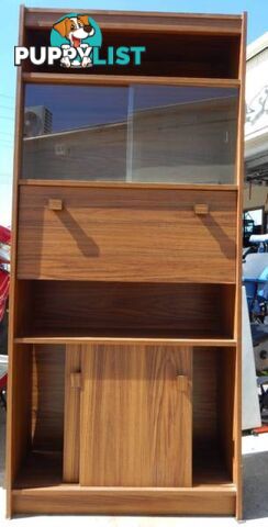 CABINET STORAGE DISPLAY WOOD LOOK GLASS DOORS SHELVES