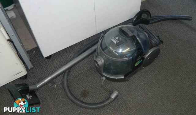 Amazing Bissell Wet and Dry All Rounder Vacuum !!!