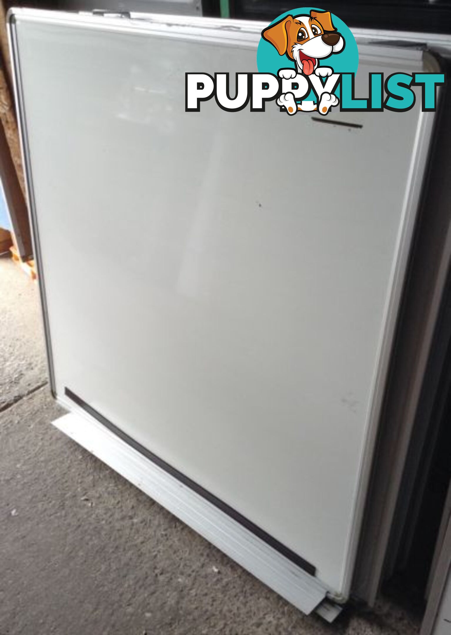 90x90 Whiteboard Excellent Condition