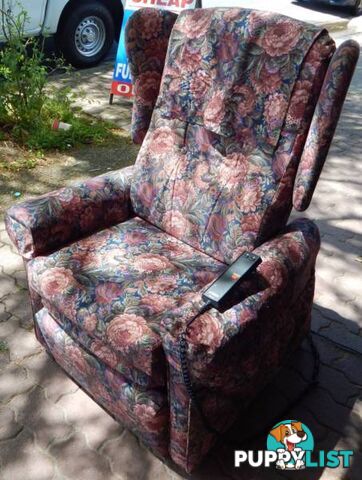 ELECTRIC RECLINER ARMCHAIR STAND ASSIST FLORAL