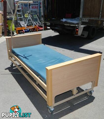 Linak 4 Setting Adjustable Electric Hospital Bed and Matress !