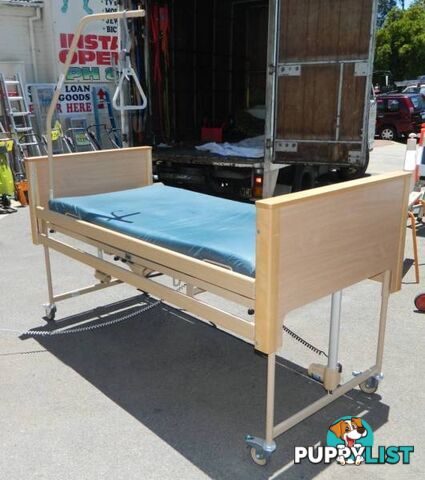 Linak 4 Setting Adjustable Electric Hospital Bed and Matress !