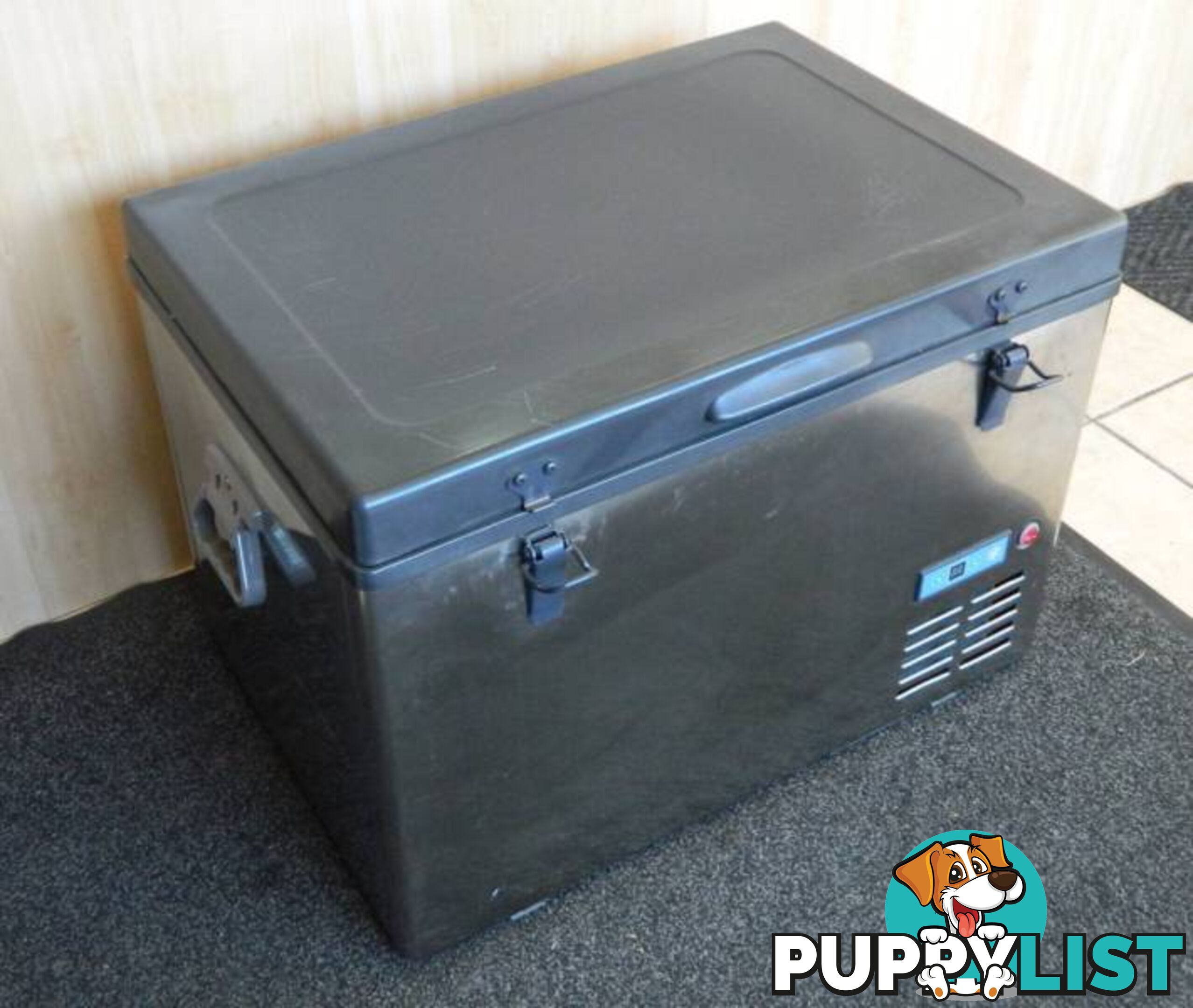 45L Portable Two way (12V/24V) Camping Fridge !!!