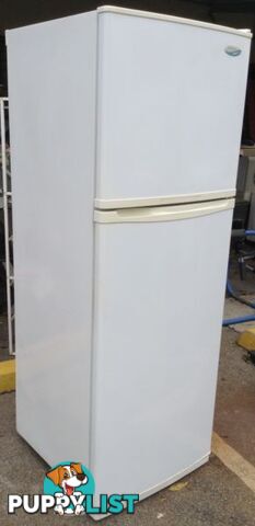 Great Condition Westinghouse Frost Free RJ340M 339L Fridge Freezer