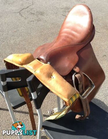 Brown Leather Junior Horse Riding Saddle Great Condition