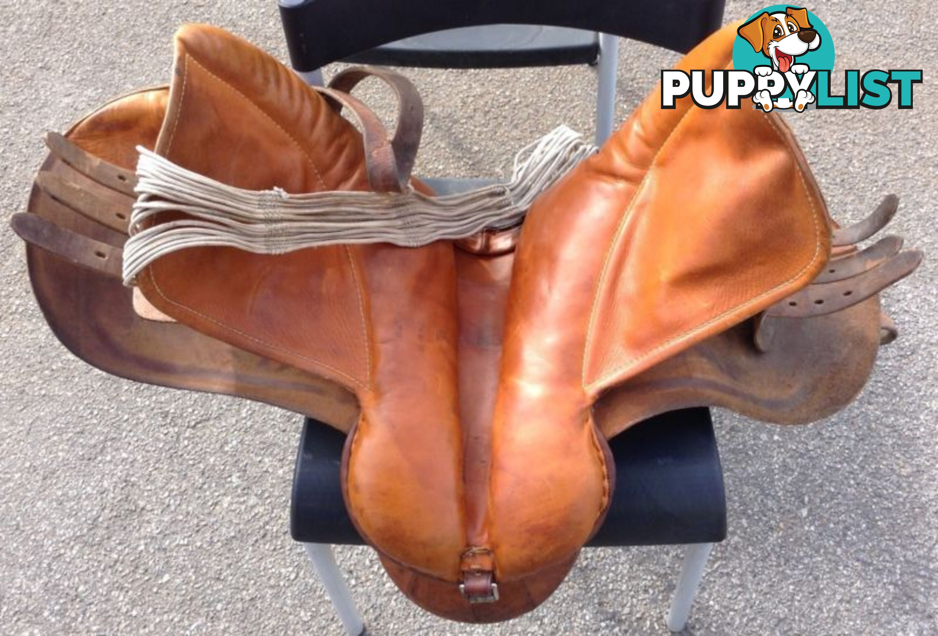 Brown Leather Junior Horse Riding Saddle Great Condition