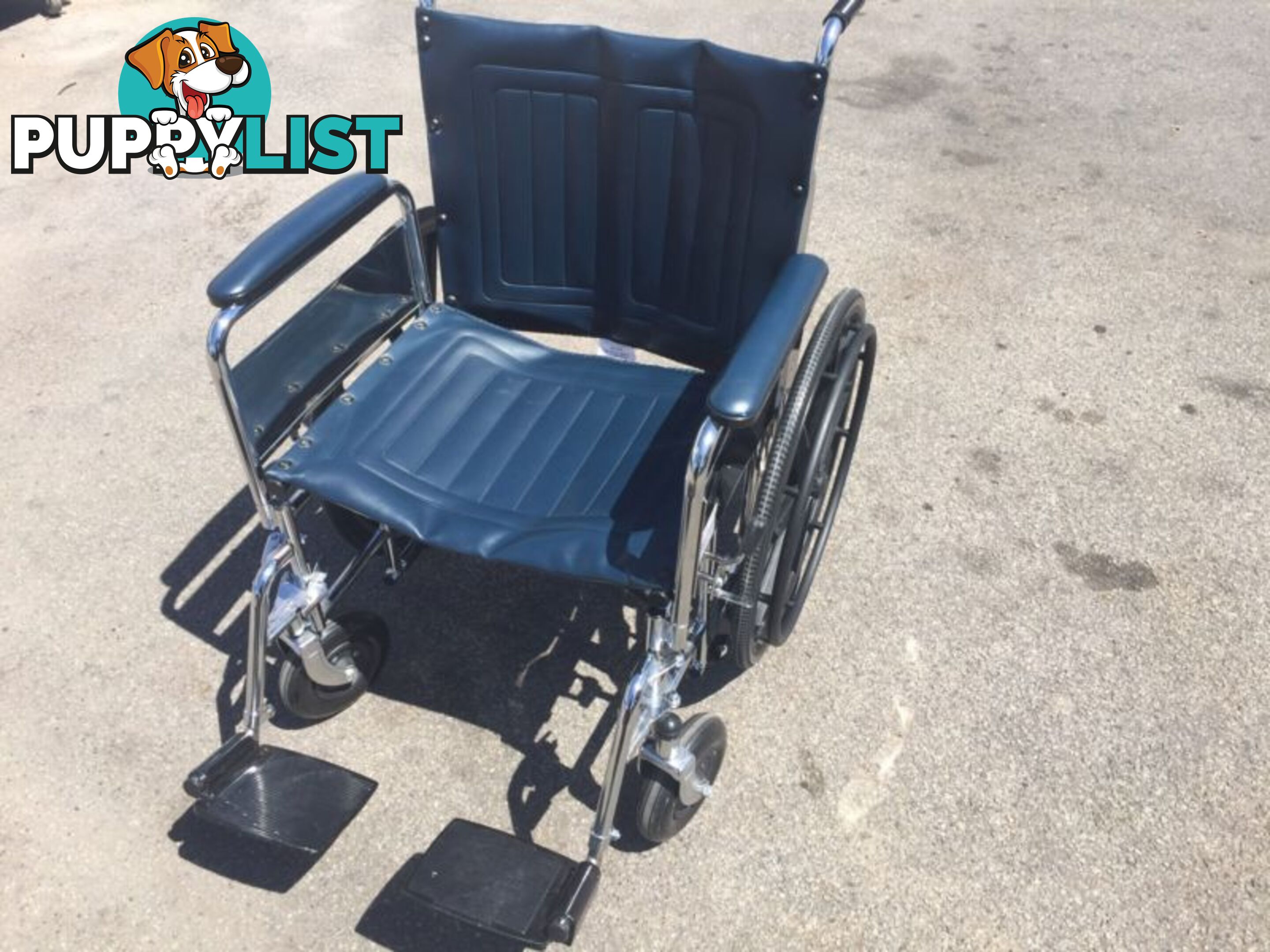 Wheelchair extra wide seat 220kg fold up self propelled like new