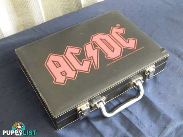 Collectible ACDC Poker Set !!!