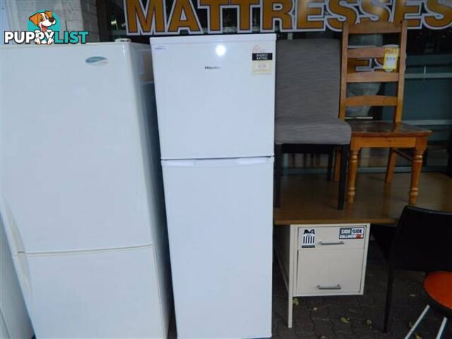 1AMAZING HISENSE 269L FRIDGE/FREEZER, GREAT CONDITION6