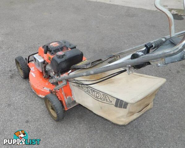 Kubota 5HP 20" Commercial 4 stroke Walk Behind Lawnmower