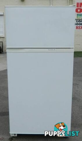 Kelvinator Fridge/Freezer Impression Series 500L