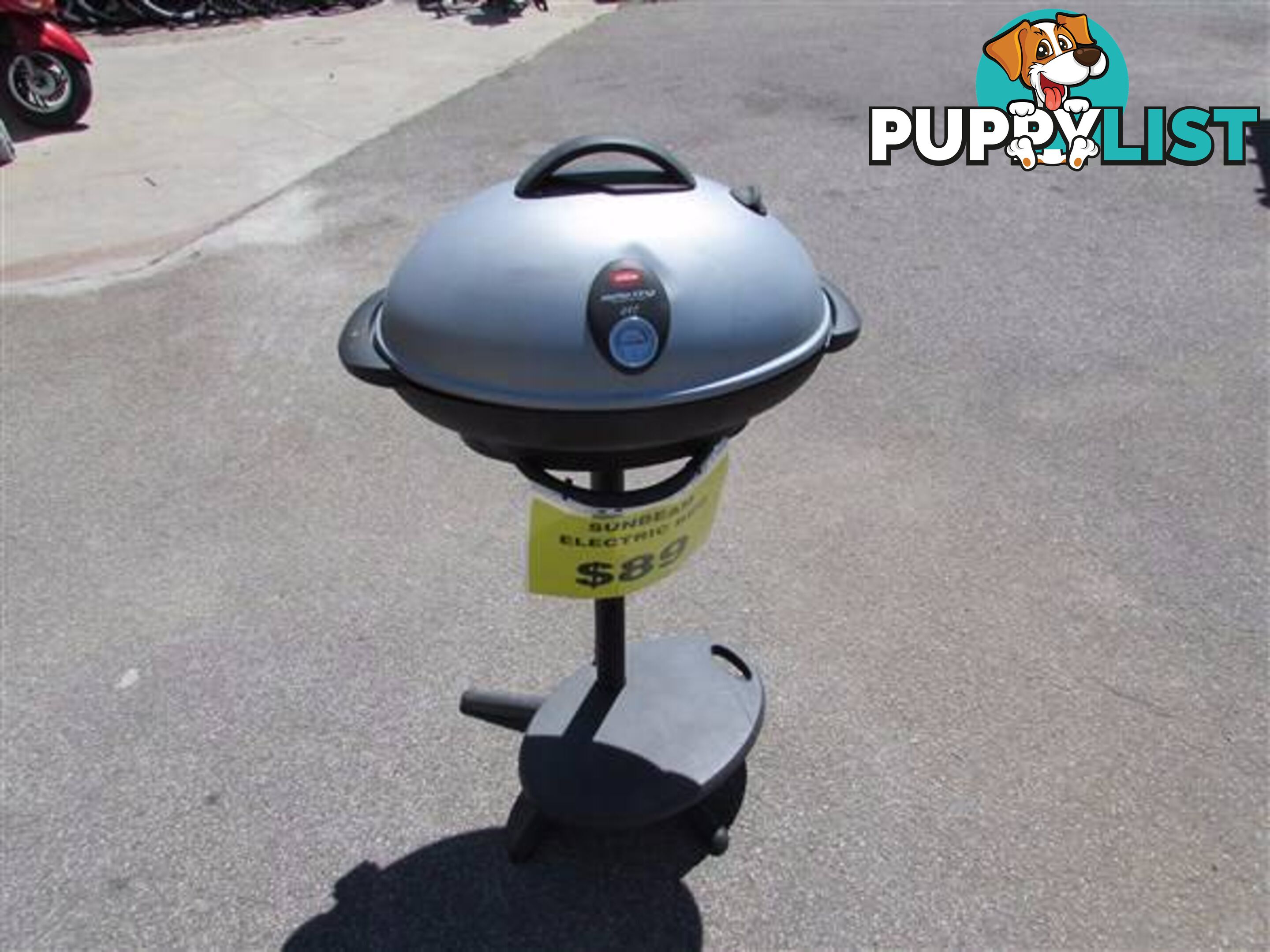 Brilliant Sunbeam Kettle King Electric Adjustable BBQ with cover!