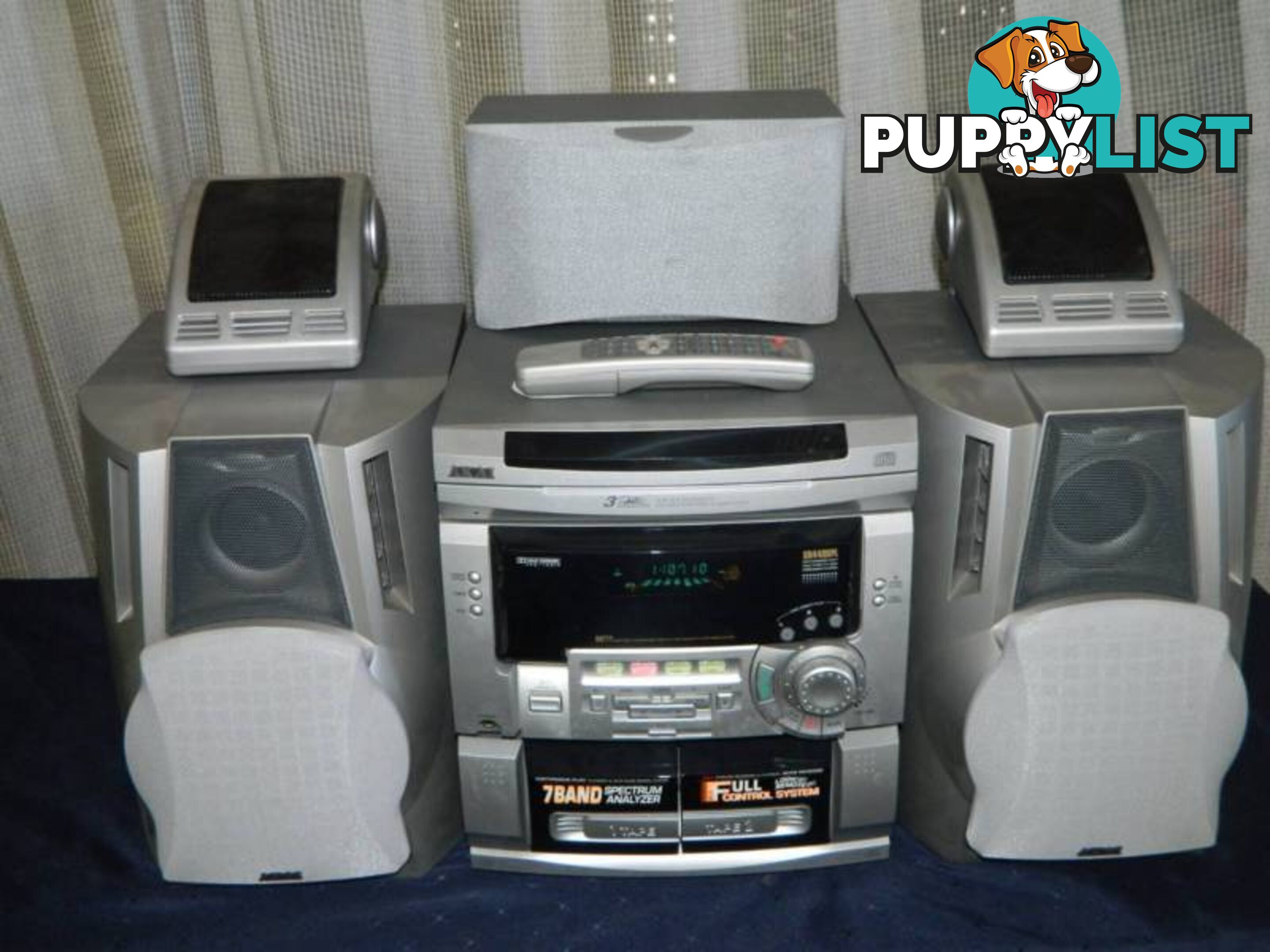 Akai 5 Speaker Stereo System With Remote, Radio, Tape & CD !!!