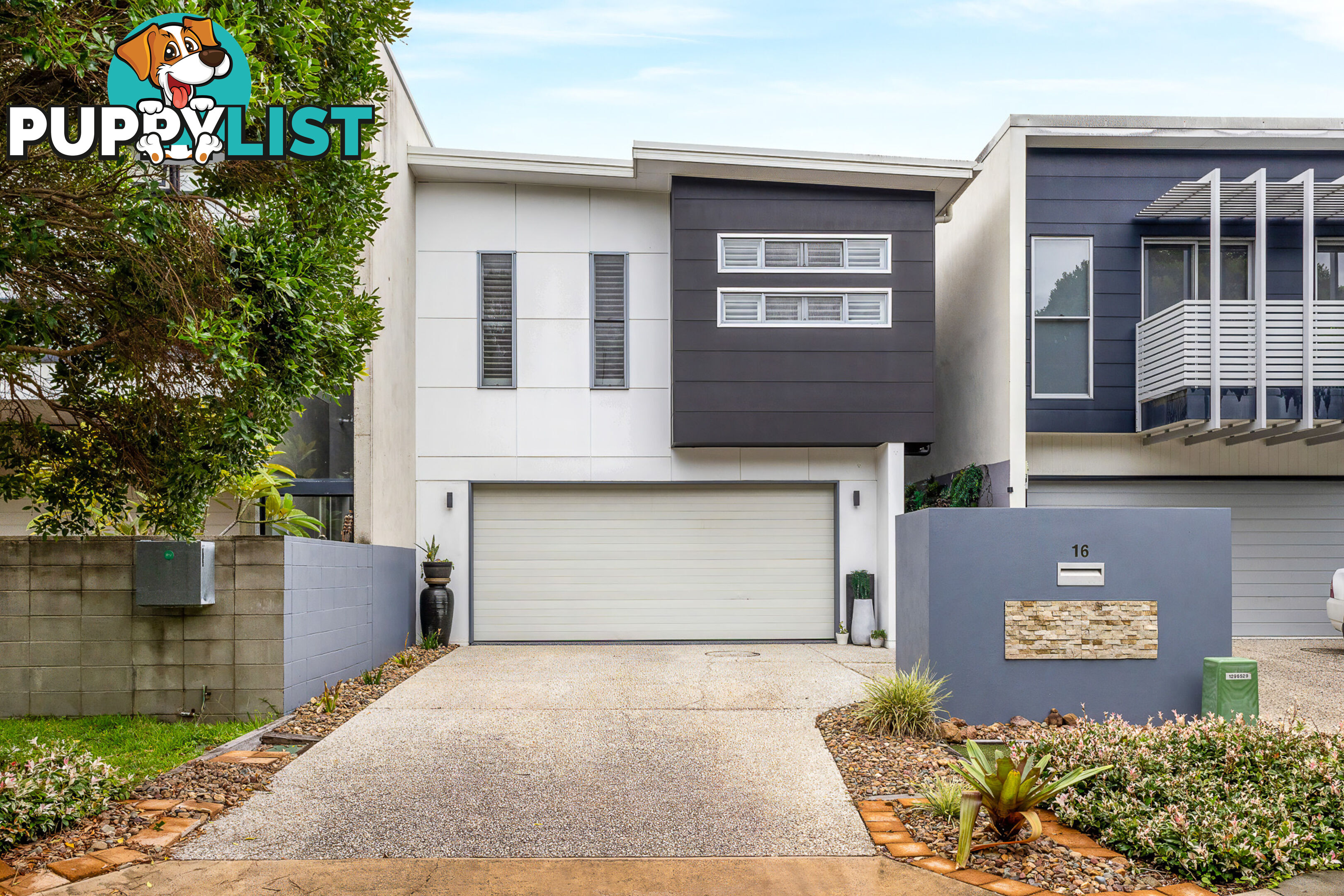 16 Sarina Pl MAROOCHYDORE QLD 4558