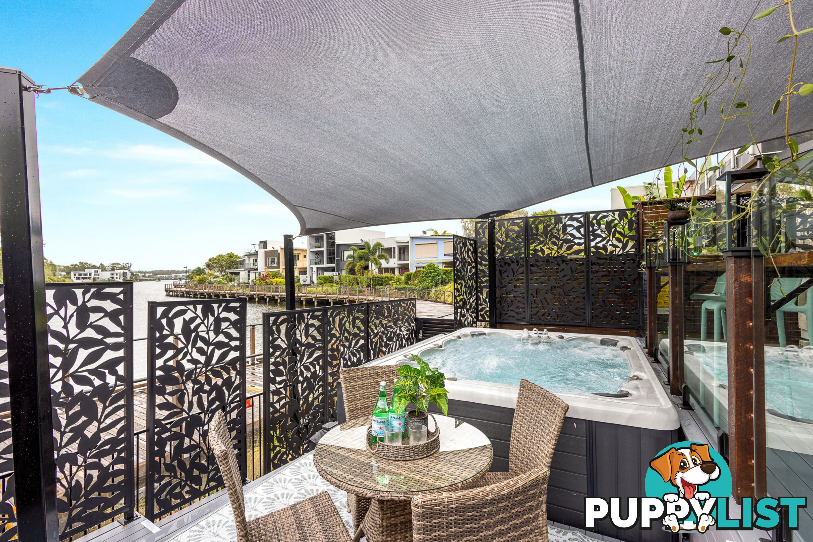 16 Sarina Pl MAROOCHYDORE QLD 4558