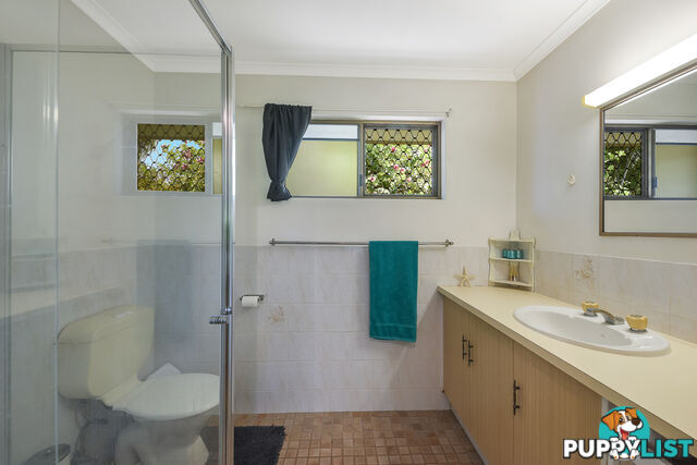 76 Balyarta Cres MOOLOOLABA QLD 4557