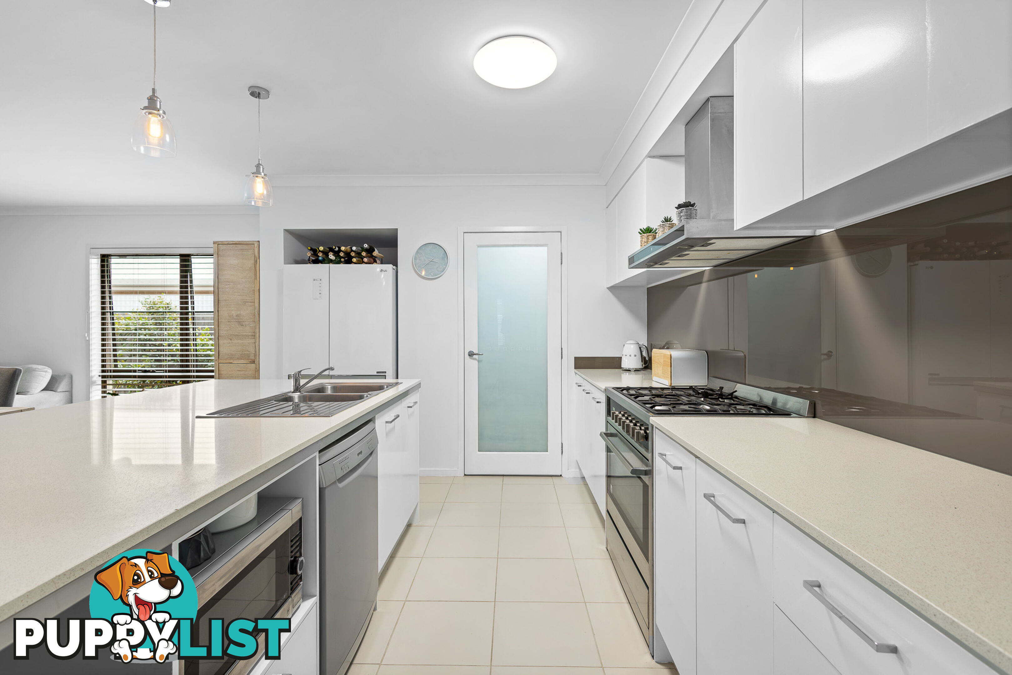 4 Golden St CALOUNDRA WEST QLD 4551