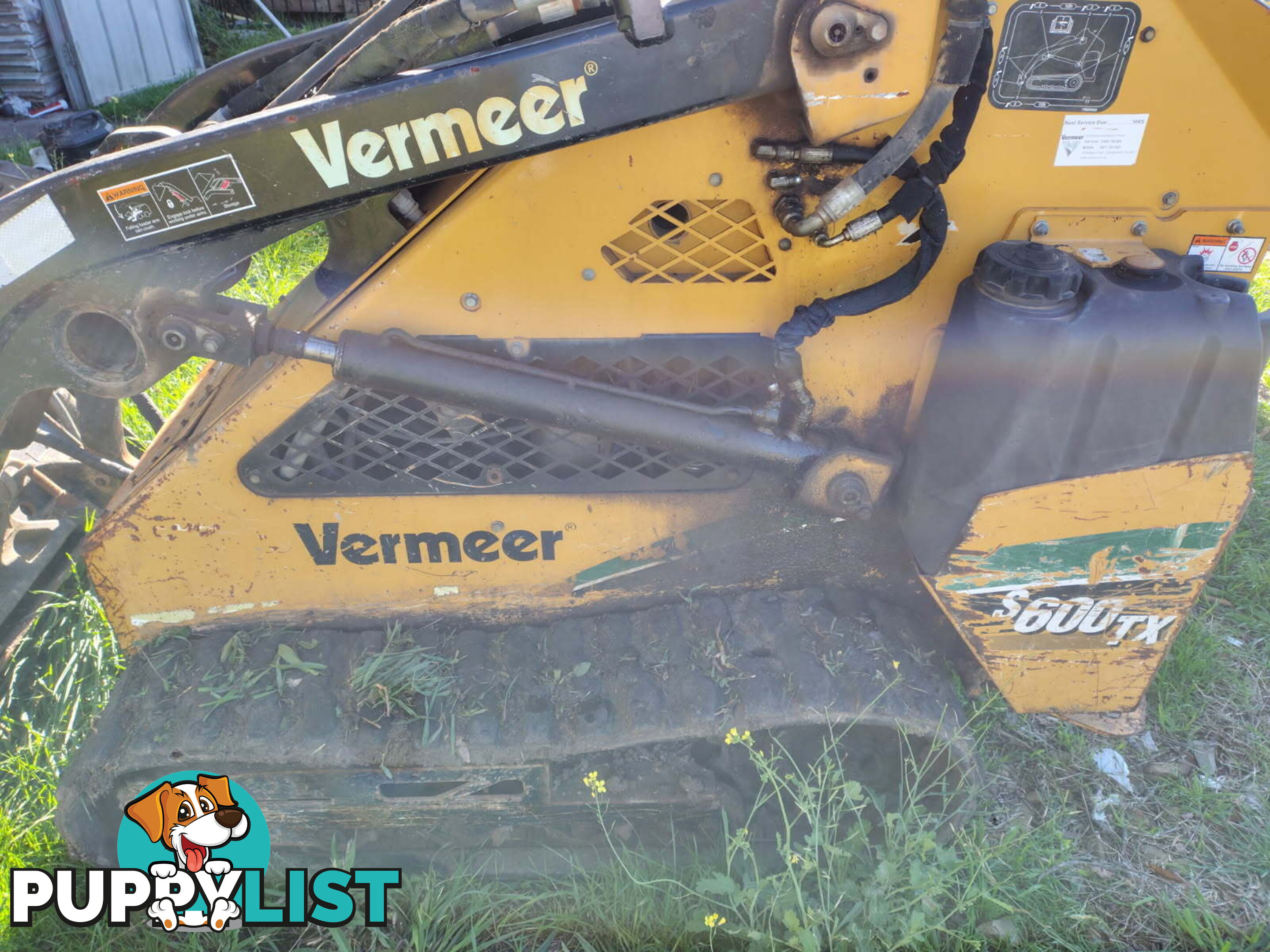 Vermeer S600TX Skid Steer with 4-in-1 Bucket