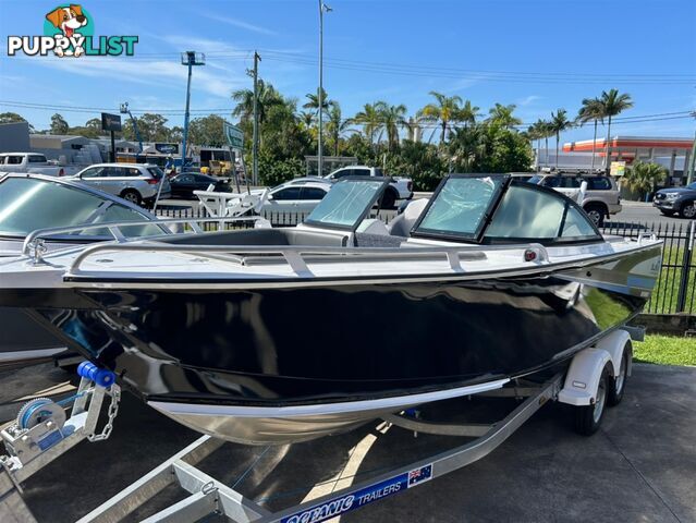 BLUEFIN BOWRIDER BOAT 580