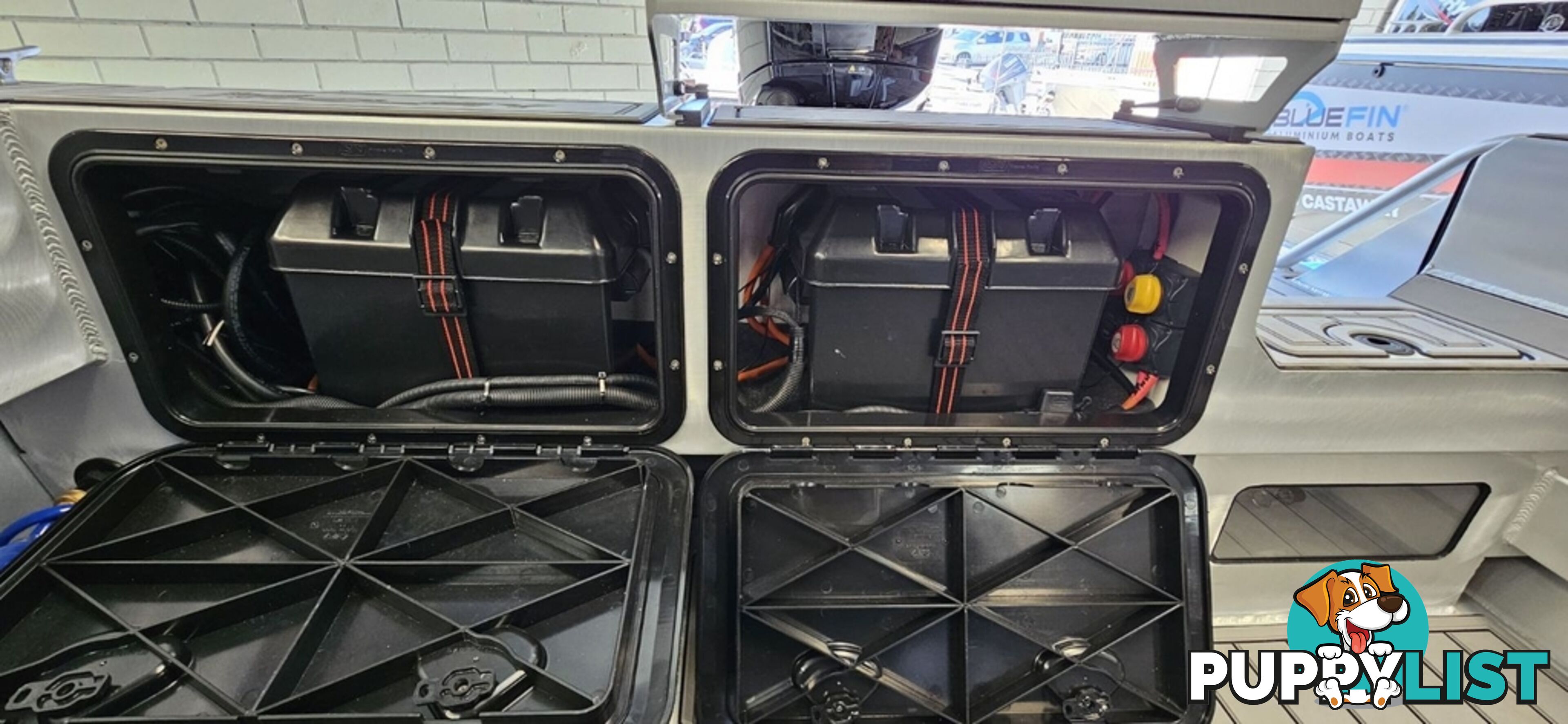 2024 MCLAY 591XL SPORTSMAN BOAT HARDTOP