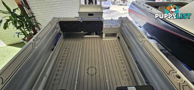 2024 MCLAY 591XL SPORTSMAN BOAT HARDTOP