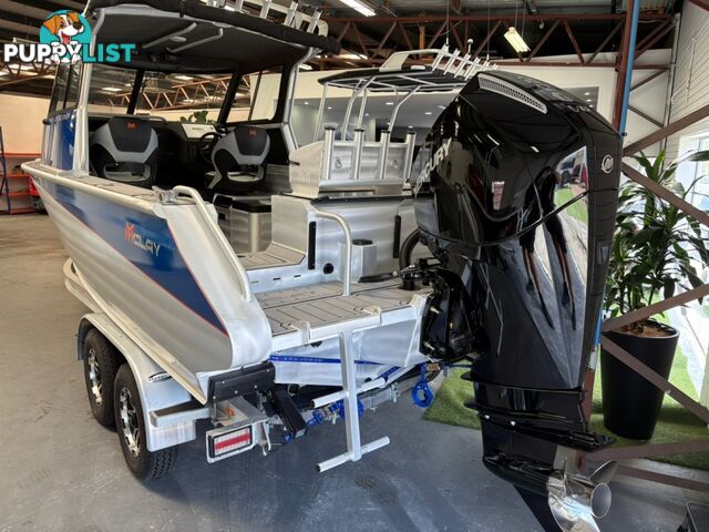 MCLAY 661 CROSSOVER BOAT HARDTOP