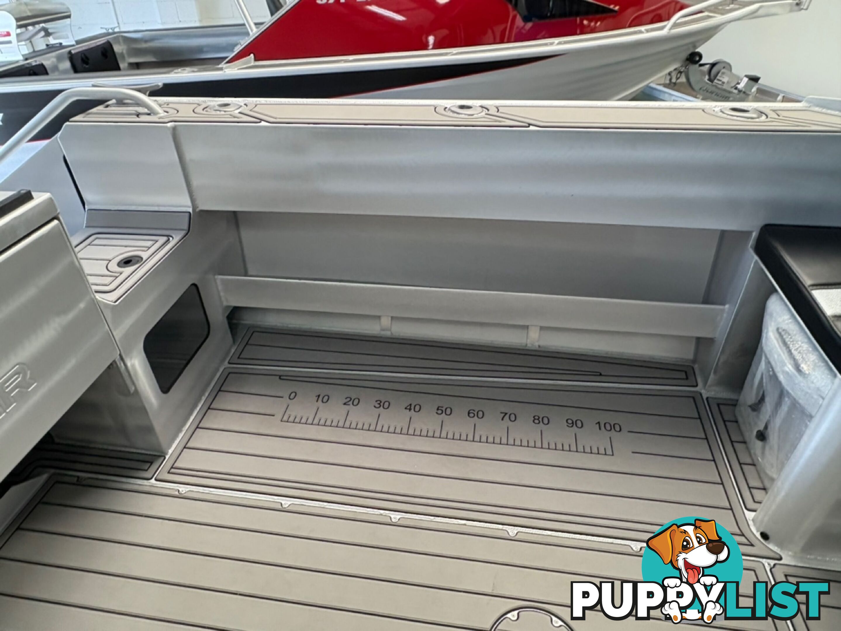 MCLAY 661 CROSSOVER BOAT HARDTOP
