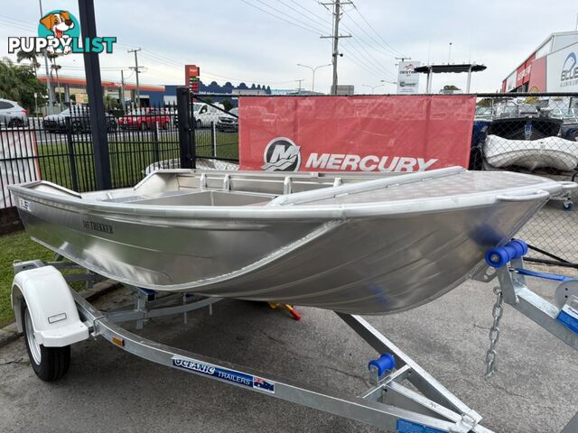 2025 BLUEFIN TREKKER BOAT 385